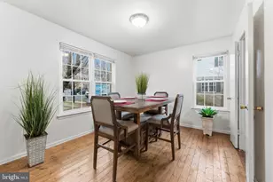 5765 Heritage Hill Dr, Alexandria, VA 22310 - Photo 3