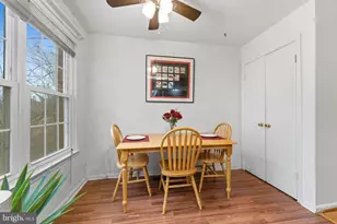 5765 Heritage Hill Dr, Alexandria, VA 22310 - Photo 9