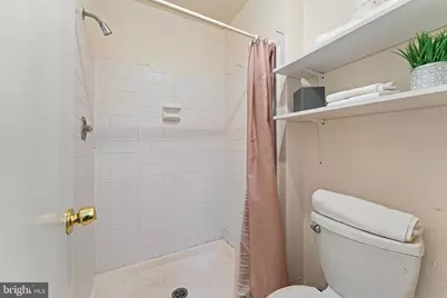 5765 Heritage Hill Drive, Alexandria, VA 22310 - Photo 17