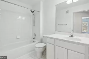 4151 Castlecary Ln, Fairfax, VA 22030 - Photo 27