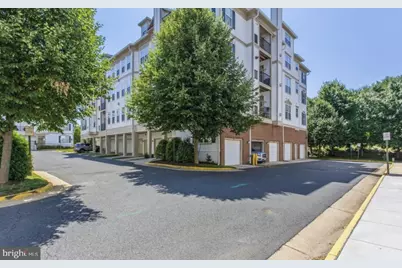 4151 Castlecary Lane, Fairfax, VA 22030 - Photo 3