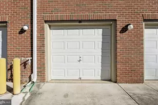 4151 Castlecary Ln, Fairfax, VA 22030 - Photo 31