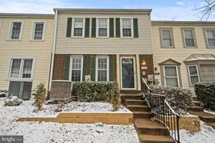 9164 Broken Oak Pl, Burke, VA 22015 - Photo 1