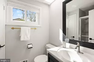 5348 Black Oak Dr, Fairfax, VA 22032 - Photo 29