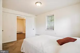 9805 Five Oaks Rd, Fairfax, VA 22031 - Photo 43