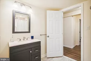 9805 Five Oaks Rd, Fairfax, VA 22031 - Photo 41