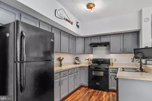 6809 Stone Maple Terrace, Centreville, VA 20121 - Photo 7