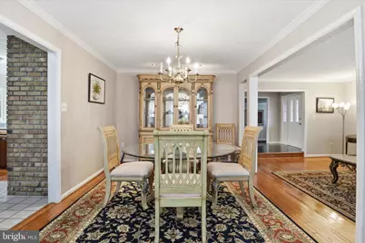 11668 Gilman Lane, Herndon, VA 20170 - Photo 13