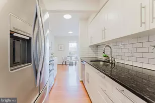 2921 Cashel Ln, Vienna, VA 22181 - Photo 13