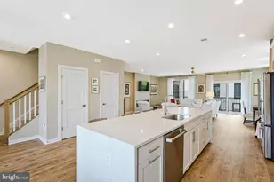 4149 Red Mulberry Dr, Fairfax, VA 22033 - Photo 7