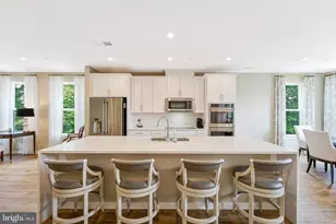 4149 Red Mulberry Dr, Fairfax, VA 22033 - Photo 5