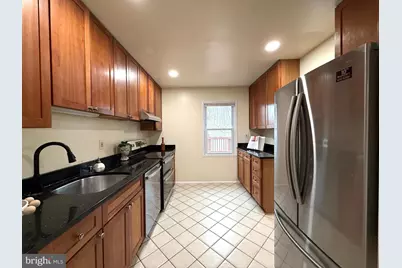 5278 Lonsdale Drive, Springfield, VA 22151 - Photo 9