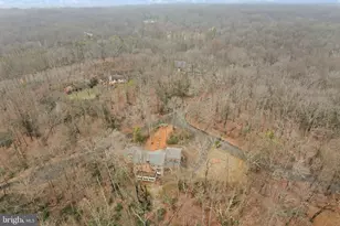 11115 Streamview Ct, Great Falls, VA 22066 - Photo 101