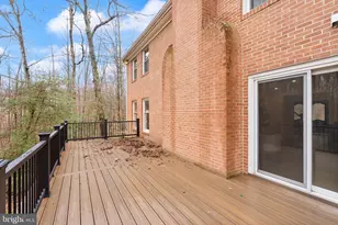 11115 Streamview Ct, Great Falls, VA 22066 - Photo 23