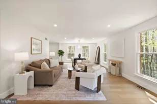 11115 Streamview Ct, Great Falls, VA 22066 - Photo 19