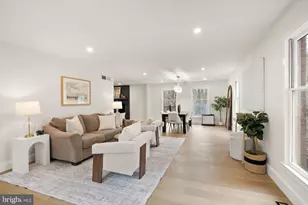 11115 Streamview Ct, Great Falls, VA 22066 - Photo 7