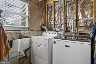 14632 Woodspring Ct, Centreville, VA 20120 - Photo 35