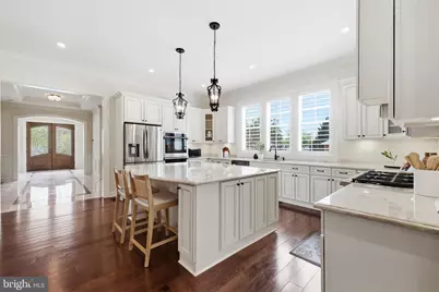 609 Kingsley Road SW, Vienna, VA 22180 - Photo 11