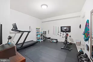 609 Kingsley Rd SW, Vienna, VA 22180 - Photo 39