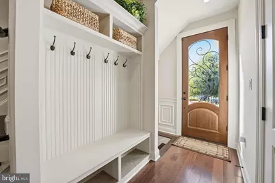 609 Kingsley Road SW, Vienna, VA 22180 - Photo 17