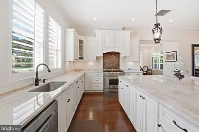 609 Kingsley Road SW, Vienna, VA 22180 - Photo 19