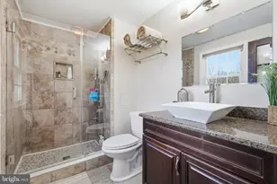 14508 William Carr Ln, Centreville, VA 20120 - Photo 19