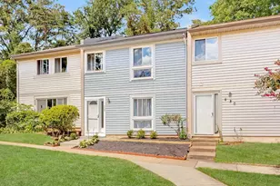 428 Reneau Way, Herndon, VA 20170 - Photo 1