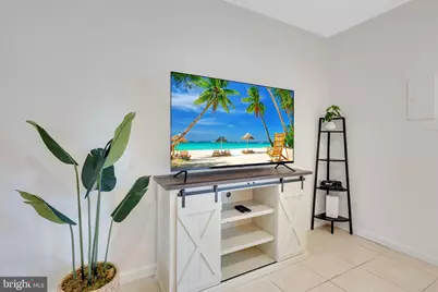 428 Reneau Way, Herndon, VA 20170 - Photo 7