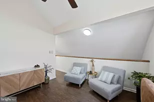 805 Locust St, Herndon, VA 20170 - Photo 23