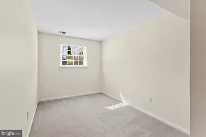 7702 Newington Forest Avenue, Springfield, VA 22153 - Photo 19