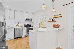 7702 Newington Forest Ave, Springfield, VA 22153 - Photo 9