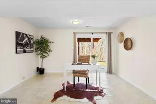 7702 Newington Forest Ave, Springfield, VA 22153 - Photo 25