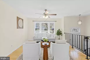 7702 Newington Forest Ave, Springfield, VA 22153 - Photo 5