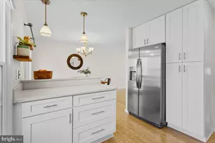 7702 Newington Forest Ave, Springfield, VA 22153 - Photo 13