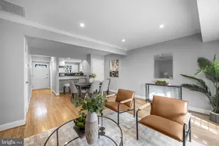 6145 Strasburg Dr, Centreville, VA 20121 - Photo 15