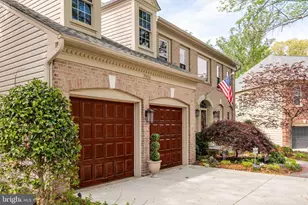 7904 Willfield Ct, Fairfax Station, VA 22039 - Photo 5