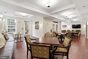 7871 Rolling Woods Ct, Springfield, VA 22152 - Photo 5