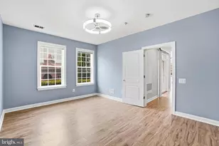 7871 Rolling Woods Ct, Springfield, VA 22152 - Photo 17