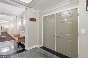 7871 Rolling Woods Ct, Springfield, VA 22152 - Photo 33