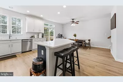 13993 Sawteeth Way, Centreville, VA 20121 - Photo 13