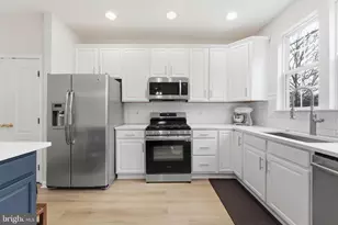 13993 Sawteeth Way, Centreville, VA 20121 - Photo 15