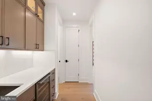 112 Elm St SW, Vienna, VA 22180 - Photo 23