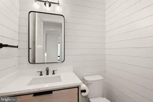 112 Elm St SW, Vienna, VA 22180 - Photo 31