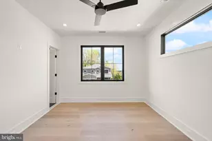 112 Elm St SW, Vienna, VA 22180 - Photo 51