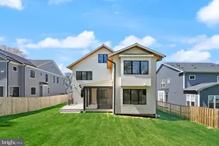 112 Elm St SW, Vienna, VA 22180 - Photo 89