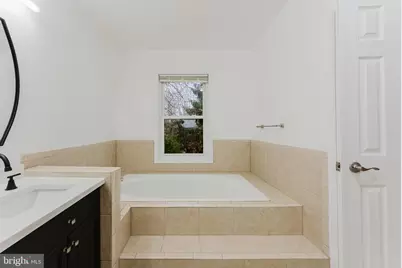 4664 Braddock Green Court, Fairfax, VA 22032 - Photo 33