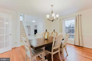 4664 Braddock Green Ct, Fairfax, VA 22032 - Photo 19