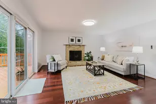 4664 Braddock Green Ct, Fairfax, VA 22032 - Photo 21