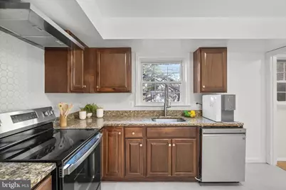 6620 Burlington Place #6620, Springfield, VA 22152 - Photo 9