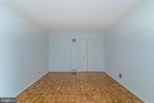 1800 Old Meadow Rd, McLean, VA 22102 - Photo 9